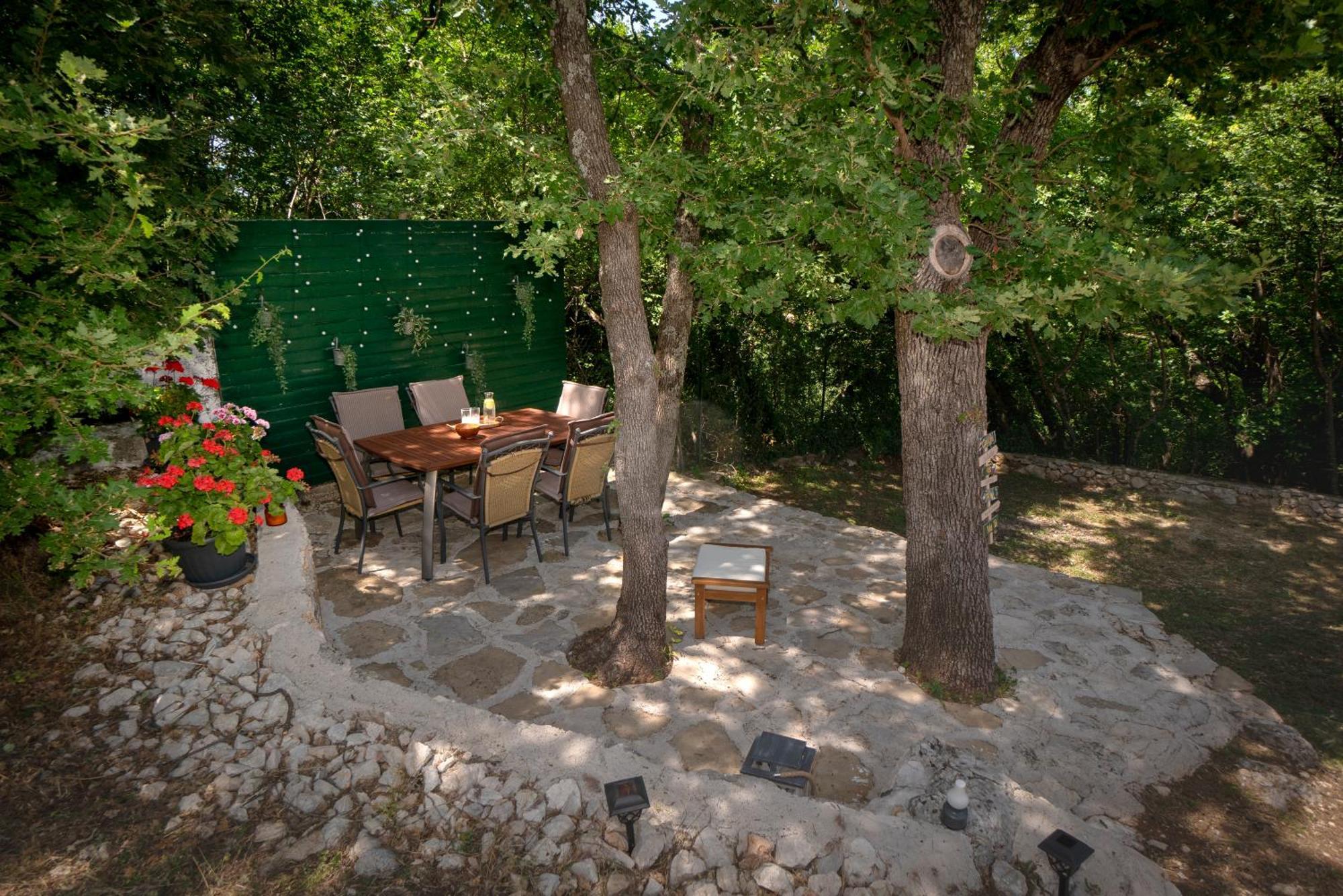 Apartments Srdanovic أوميس المظهر الخارجي الصورة